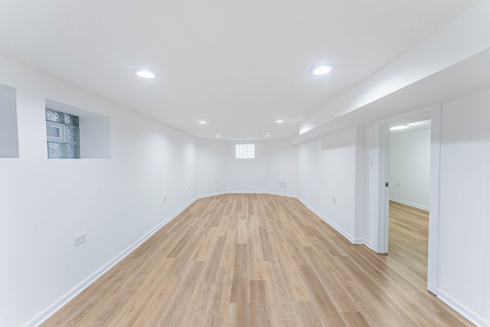 1719 North Merrimac Avenue Chicago, IL 60639 - Photo 28 of 35 a view of empty room with wooden floor