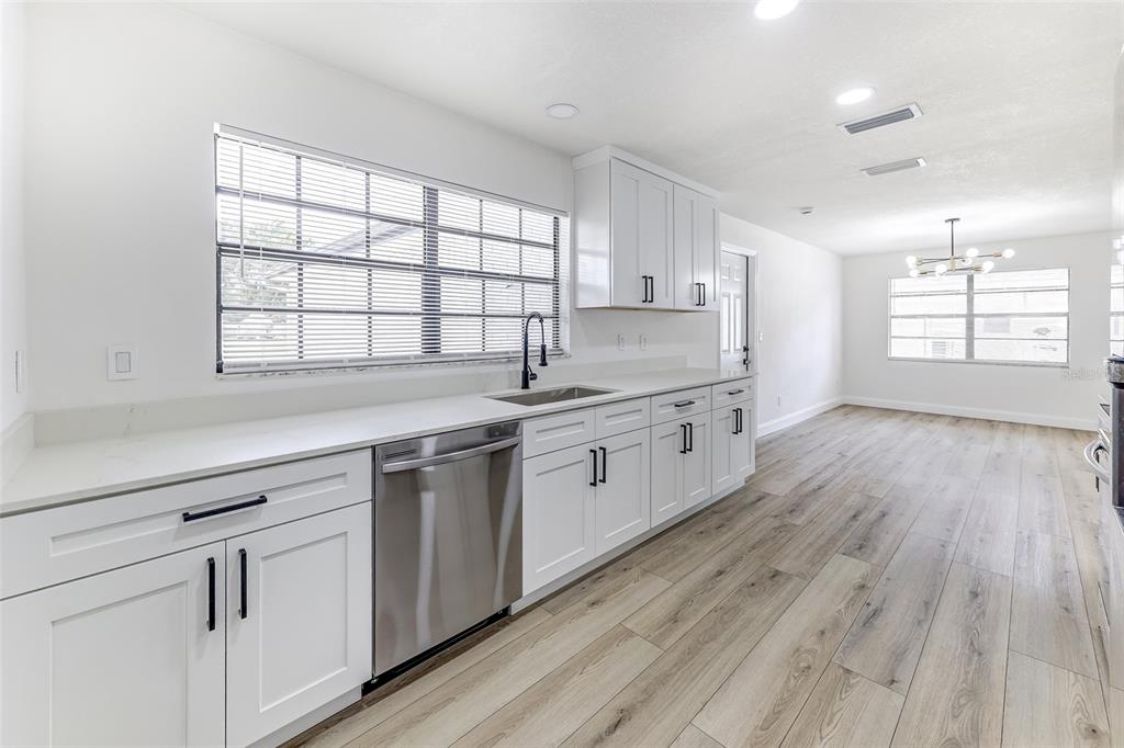 612 Devon Street Port Orange, FL 32127 - Photo 8 of 45