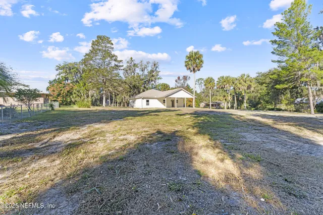 $295,000 | 112 Oleander Drive, San Mateo, FL 32187