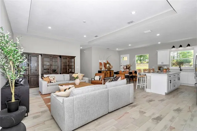 $490,000 | 6725 Southwest 131st Circle, Ocala, FL 34481