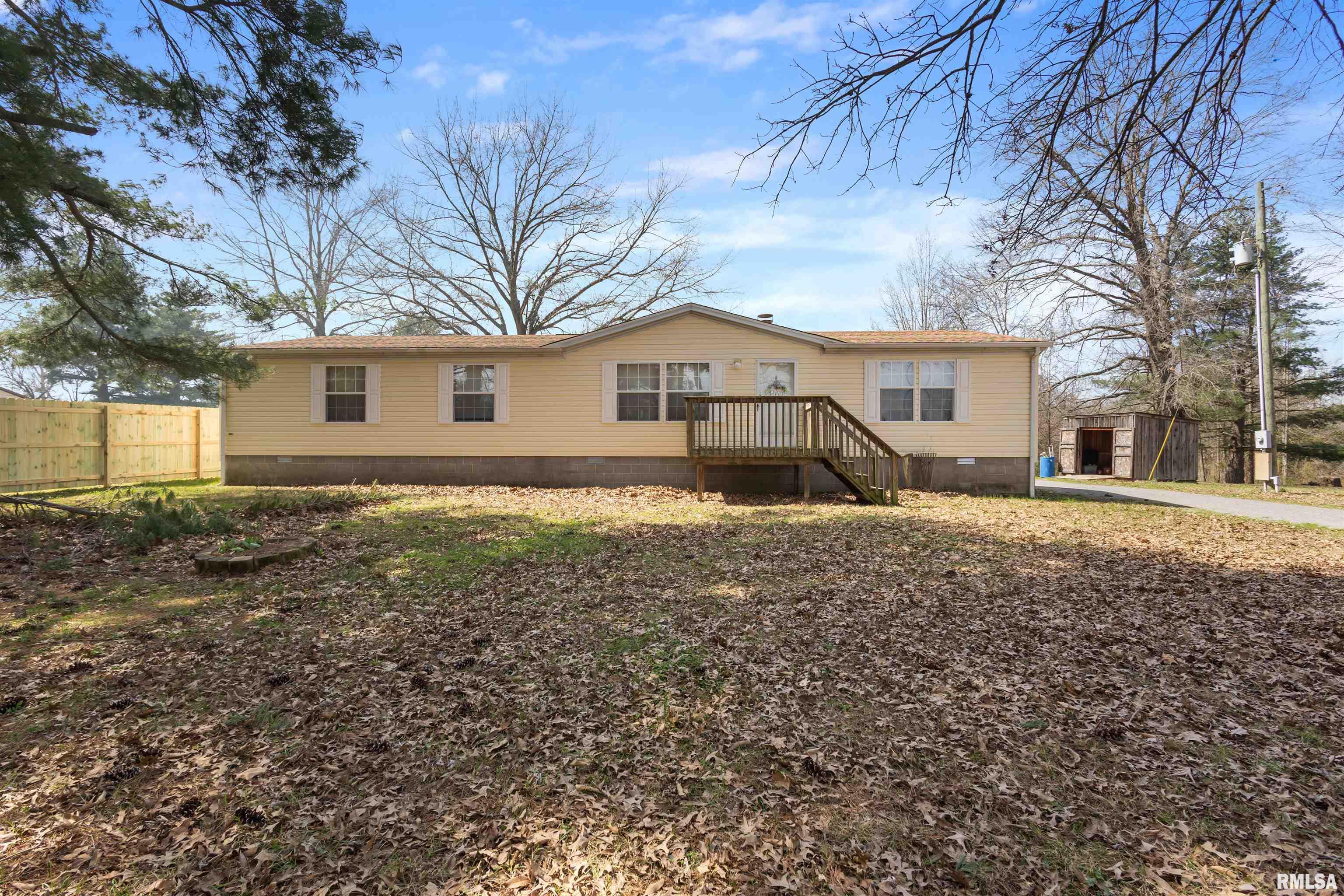 16000 Liberty School Road Marion, IL 62959 - Photo 2 of 24