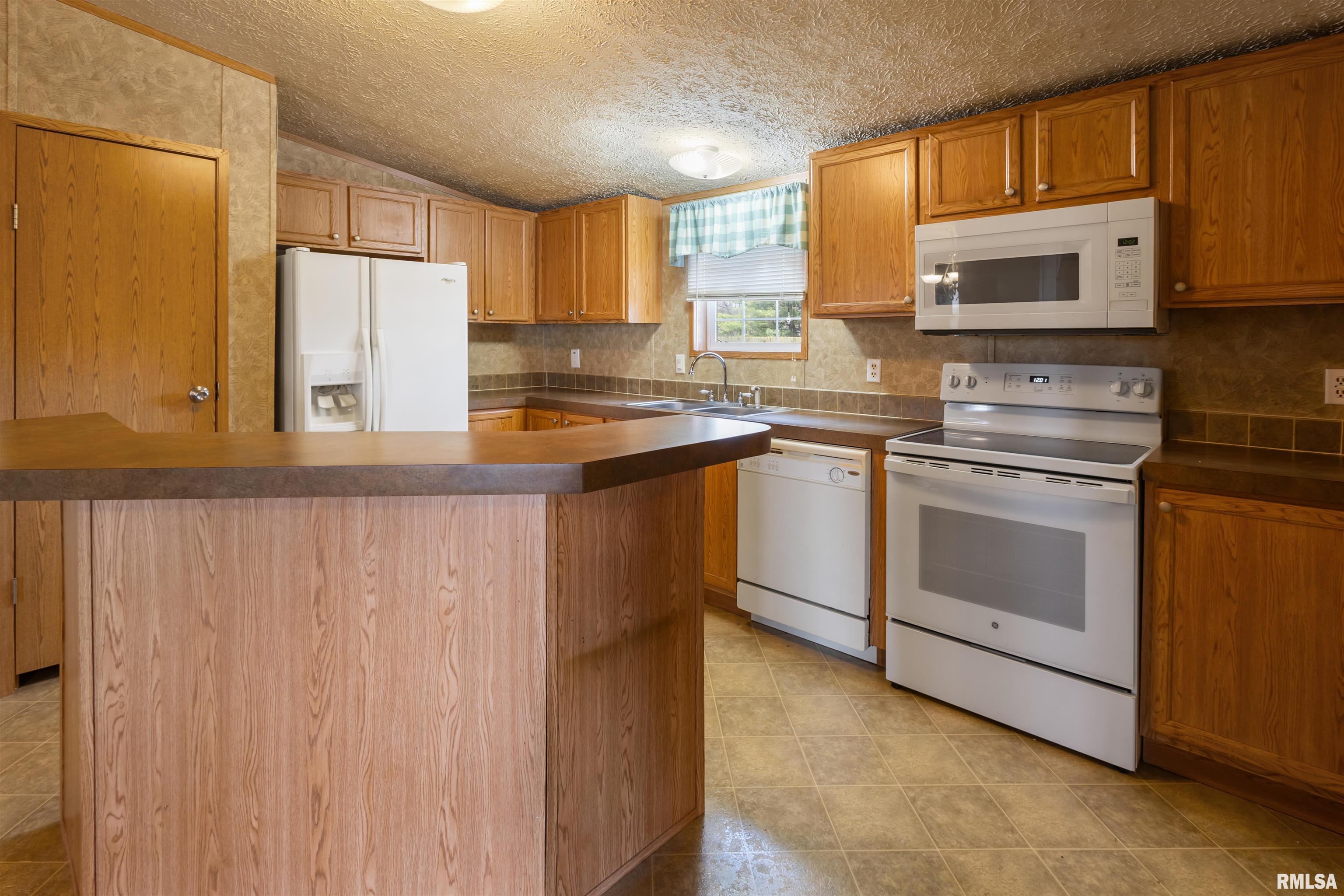 16000 Liberty School Road Marion, IL 62959 - Photo 10 of 24