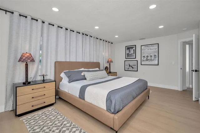 $649,900 | 1695 Clearwater Harbor Drive, Largo, FL 33770