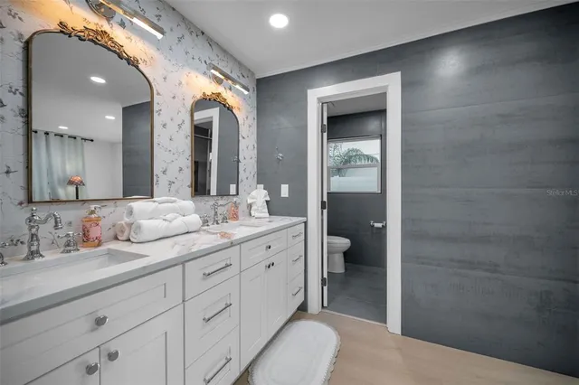 $649,900 | 1695 Clearwater Harbor Drive, Largo, FL 33770