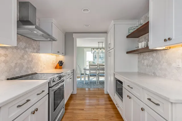 $2,100,000 | 168 Ocean Avenue, Wells, ME 04090