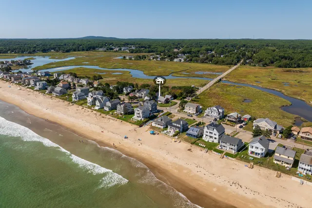 $2,100,000 | 168 Ocean Avenue, Wells, ME 04090