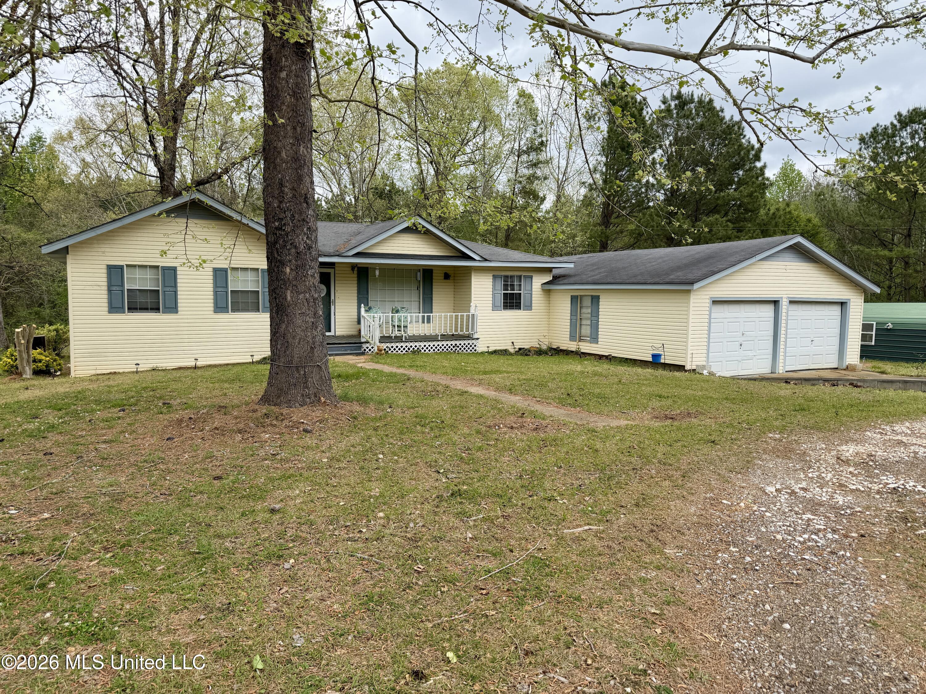 1861 Highway 25 Carthage, MS 39051 - Photo 1 of 34 front