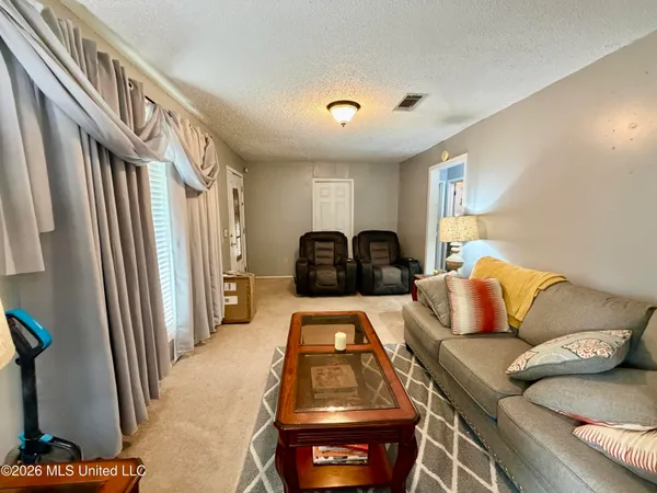 $184,000 | 1861 Highway 25, Carthage, MS 39051