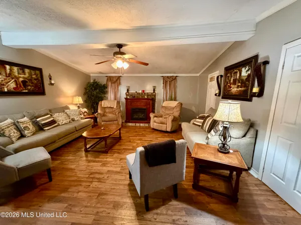 $184,000 | 1861 Highway 25, Carthage, MS 39051