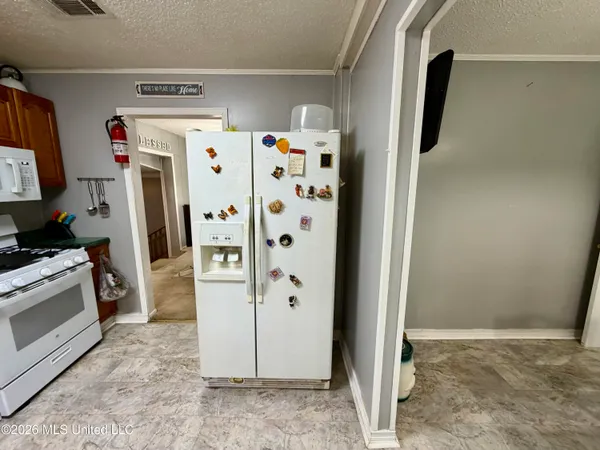 $184,000 | 1861 Highway 25, Carthage, MS 39051