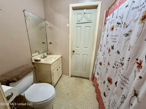 $184,000 | 1861 Highway 25, Carthage, MS 39051