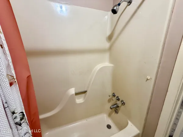 $184,000 | 1861 Highway 25, Carthage, MS 39051