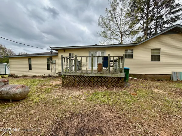 $184,000 | 1861 Highway 25, Carthage, MS 39051