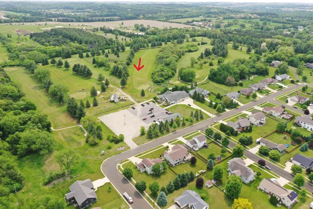 $1,500,000 | 1004 Links Drive, Poynette, WI 53955