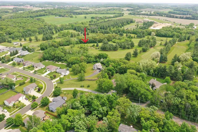 $1,500,000 | 1004 Links Drive, Poynette, WI 53955