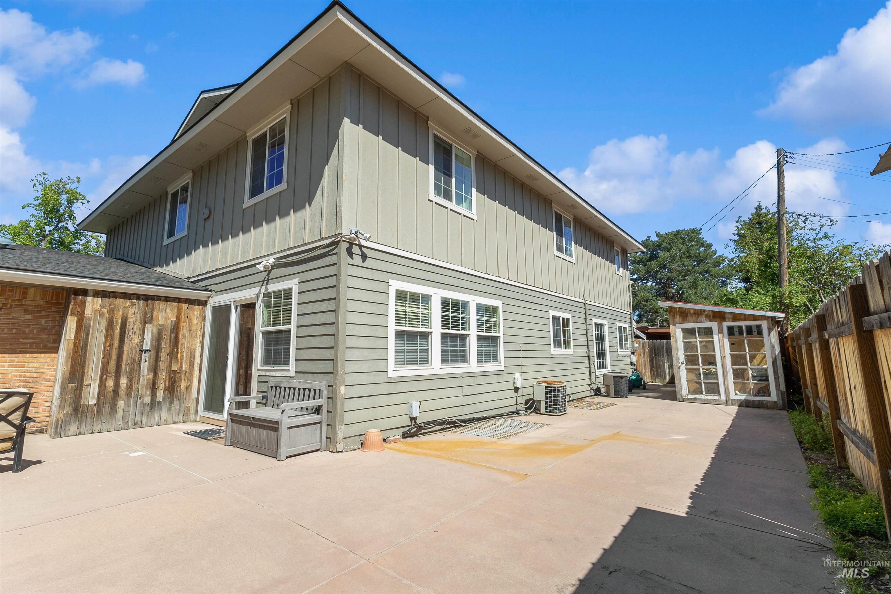 2425 North Redway Road Boise, ID 83704 - Photo 8 of 49