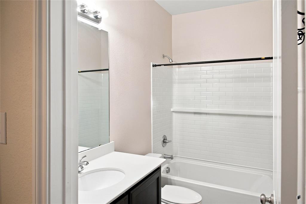 1723 Kenmore Road Providence Village, TX 76227 - Photo 13 of 15 Gallery Image 13