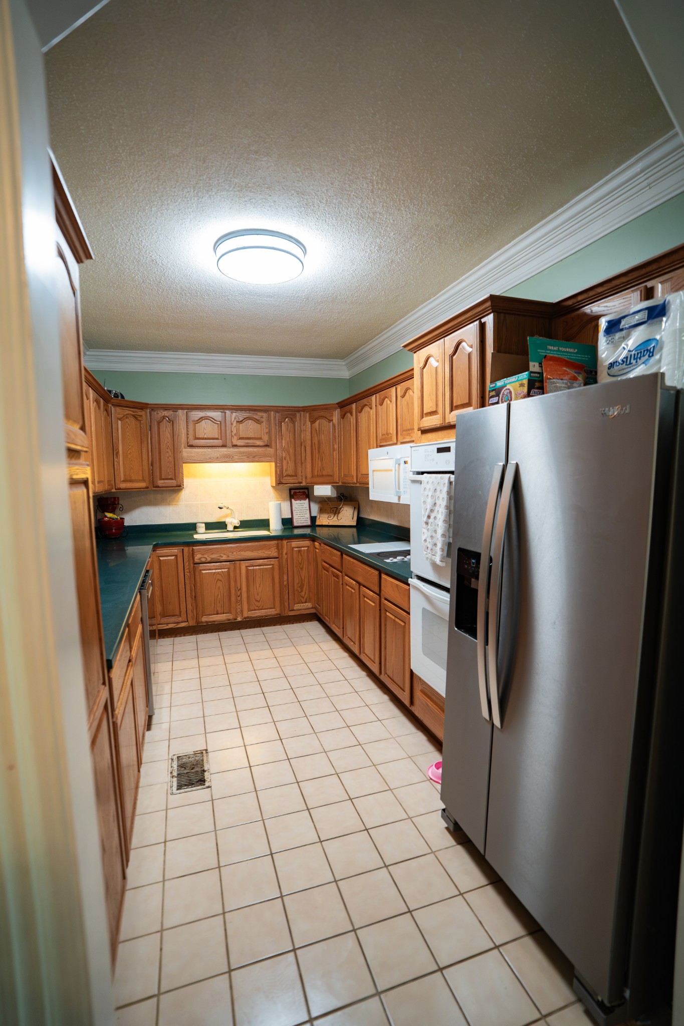 175 Sandy Circle Springville, TN 38256 - Photo 9 of 33