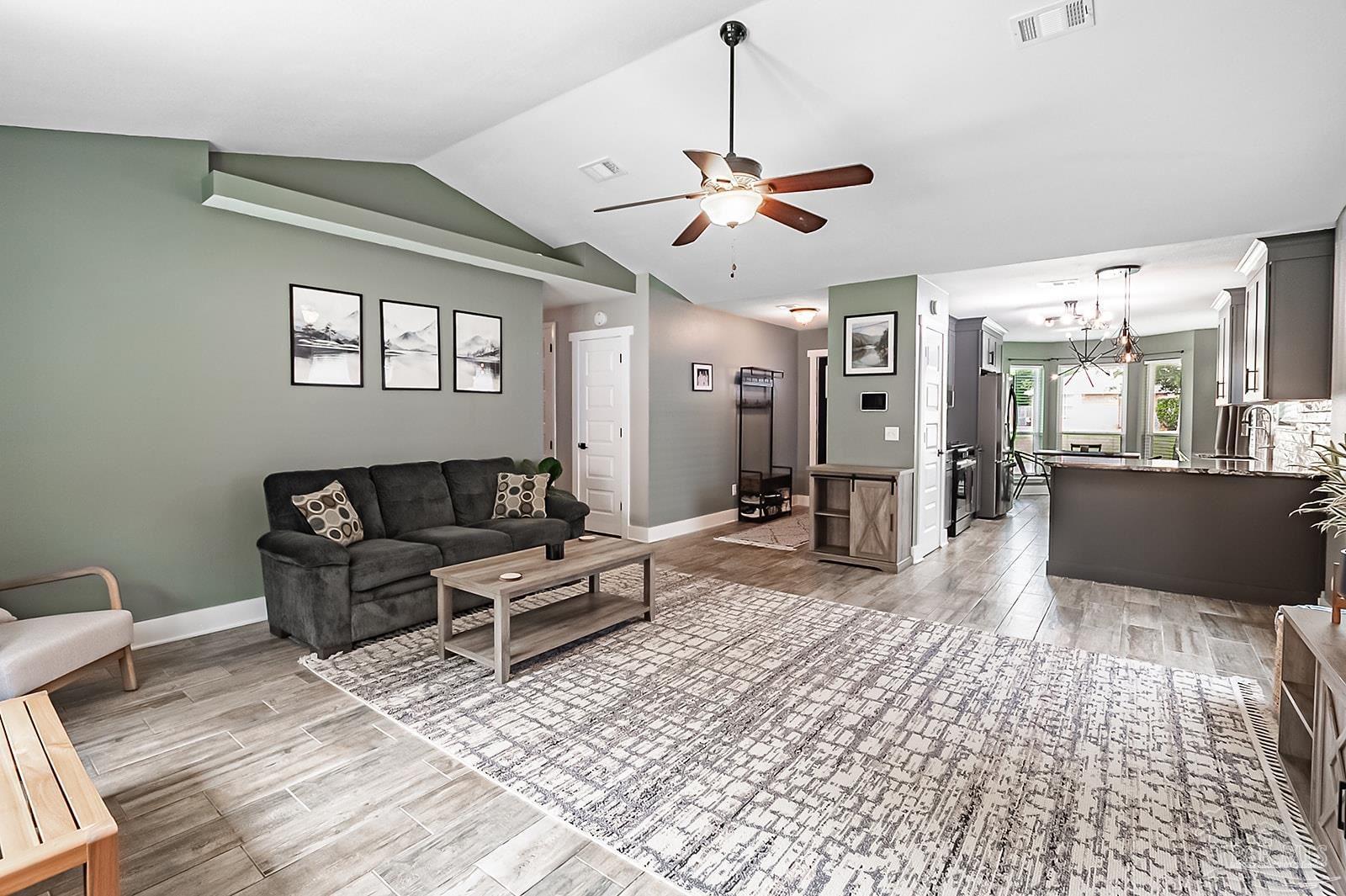 6819 Cedar Ridge Circle Milton, FL 32570 - Photo 4 of 34 Gallery Image 4