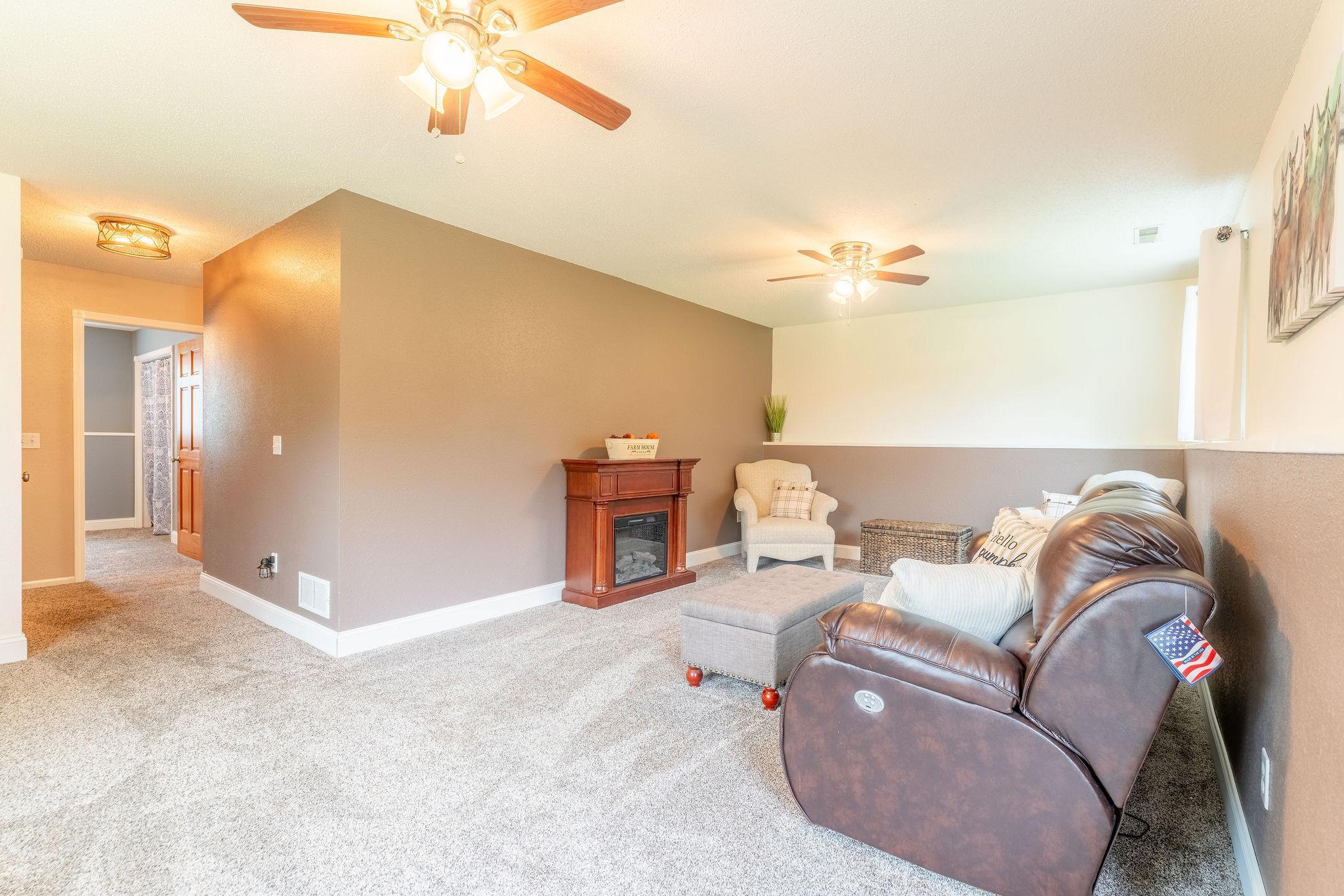 993 70th Avenue Roberts, WI 54023 - Photo 19 of 27 Gallery Image 19