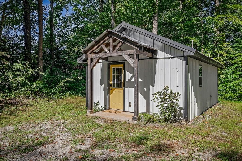 3249 Moodyville Road Byrdstown, TN 38549 - Photo 1 of 27