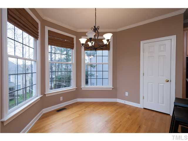 12212 Kaysmount Court Raleigh, NC 27614 - Photo 9 of 25 Bright and sunny breakfast room.