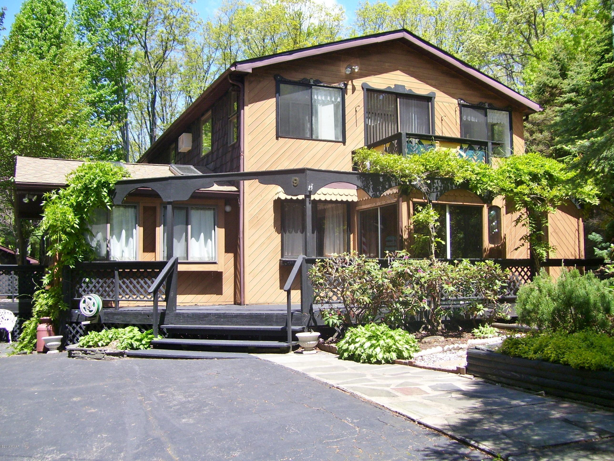 9 6th Street Hawley, PA 18428 - Photo 1 of 56