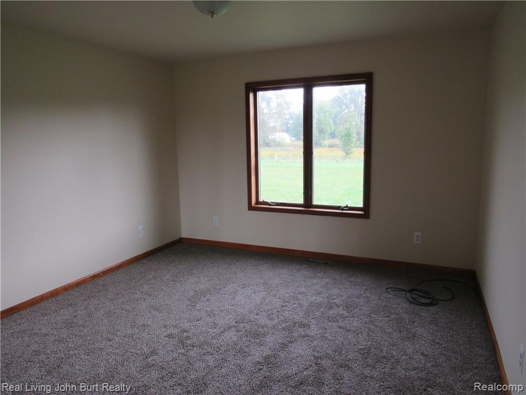73731 McFadden Road Armada, MI 48005 - Photo 17 of 32 IMG_1842.JPG