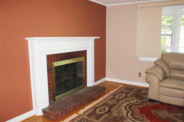 194 Robert Road Dedham, MA 02026 - Photo 10 of 25 Gallery Image 10