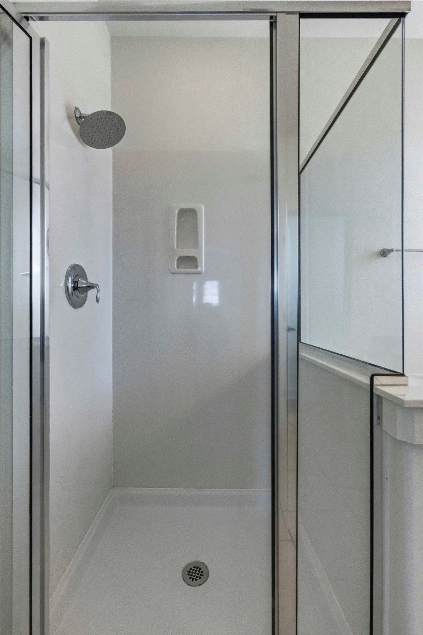 1620 Haskell Street, Unit B Austin, TX 78702 - Photo 16 of 27 a bathroom with a shower