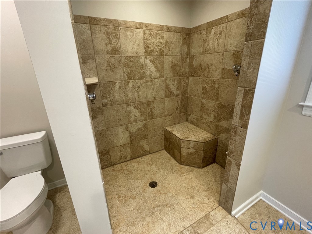 8261 Yahley Mill Road Henrico, VA 23231 - Photo 28 of 55
