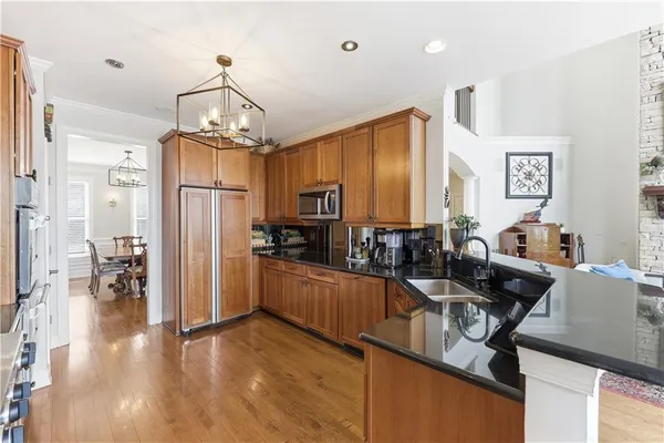 $1,365,000 | 2819 Point Overlook, Gainesville, GA 30501