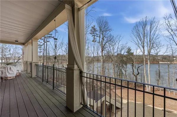 $1,365,000 | 2819 Point Overlook, Gainesville, GA 30501