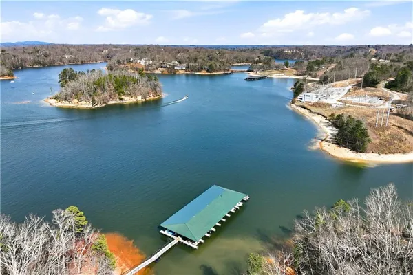 $1,365,000 | 2819 Point Overlook, Gainesville, GA 30501