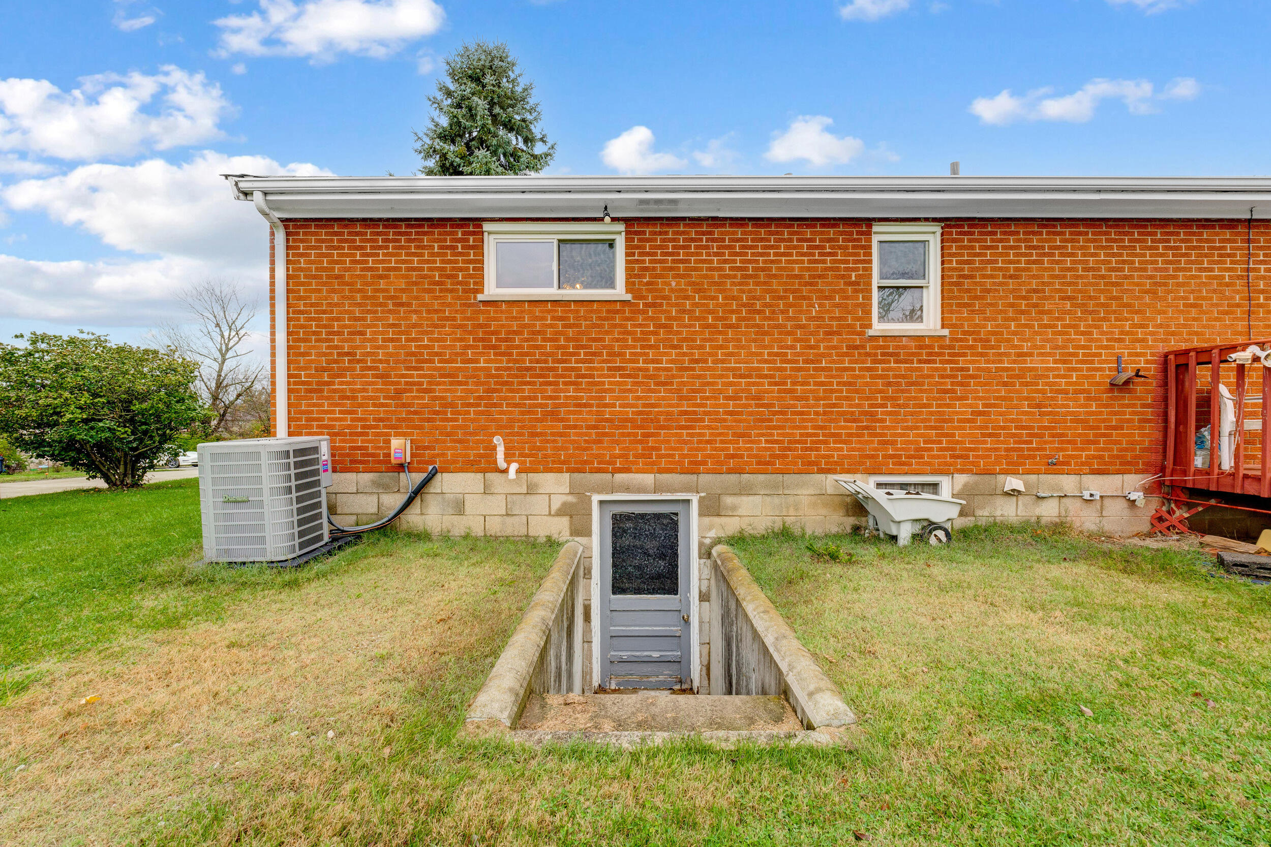 6144 Ridge Road Florence, KY 41042 - Photo 23 of 28 Gallery Image 23