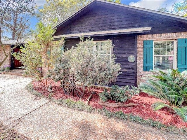 1901-1909 Garcon Point Road Milton, FL 32583 - Photo 5 of 48 Gallery Image 5
