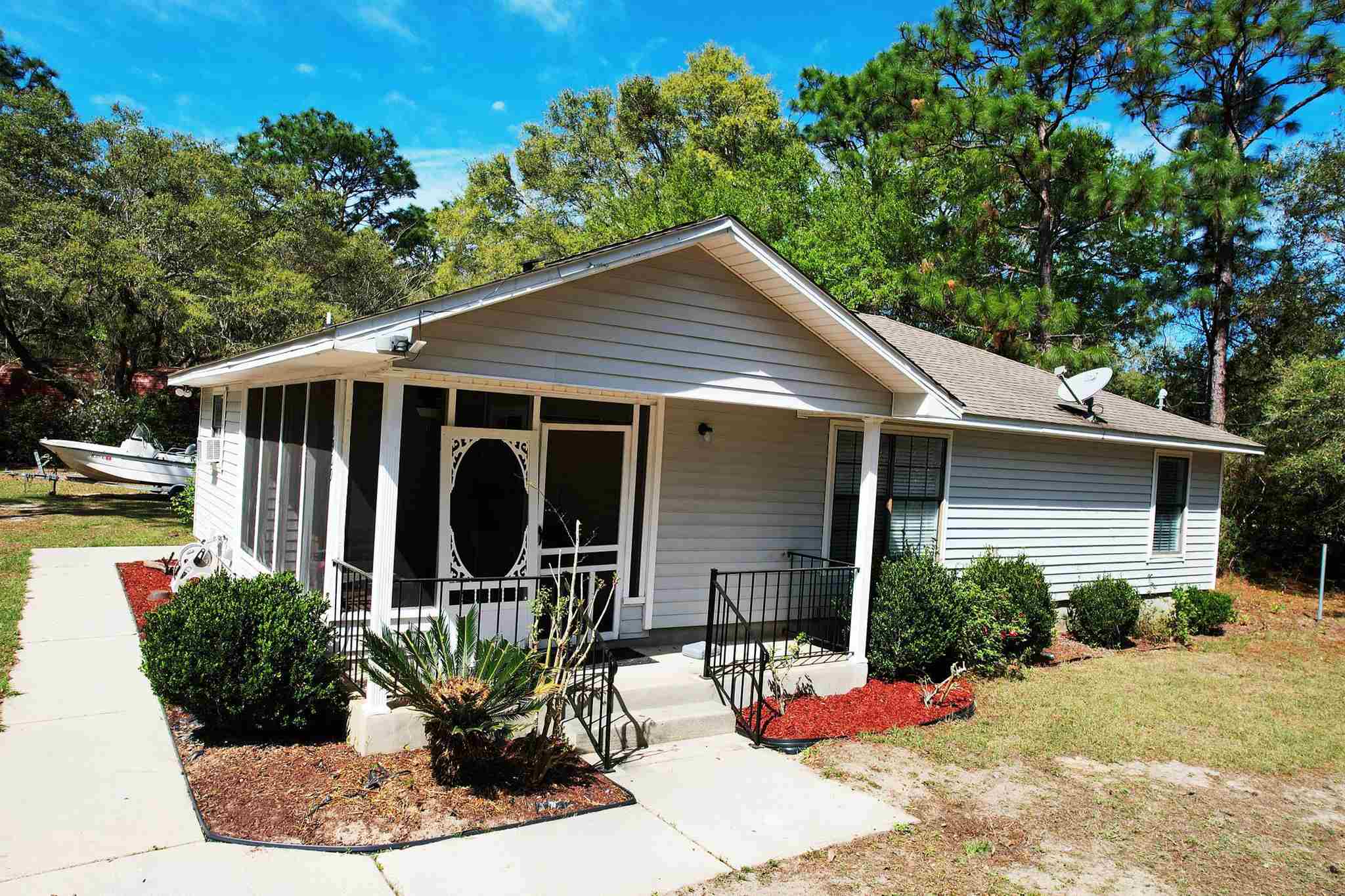 1901-1909 Garcon Point Road Milton, FL 32583 - Photo 7 of 48 Gallery Image 7