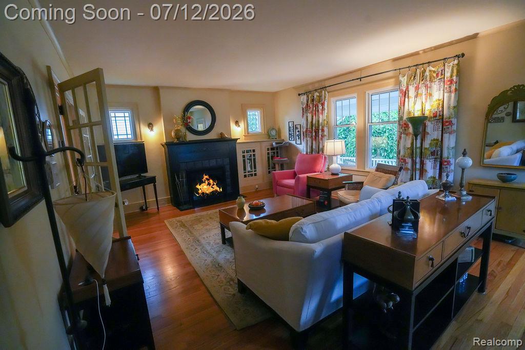 545 Eureka Road Wyandotte, MI 48192 - Photo 9 of 58 Wyandotte(73of85)copy.jpg