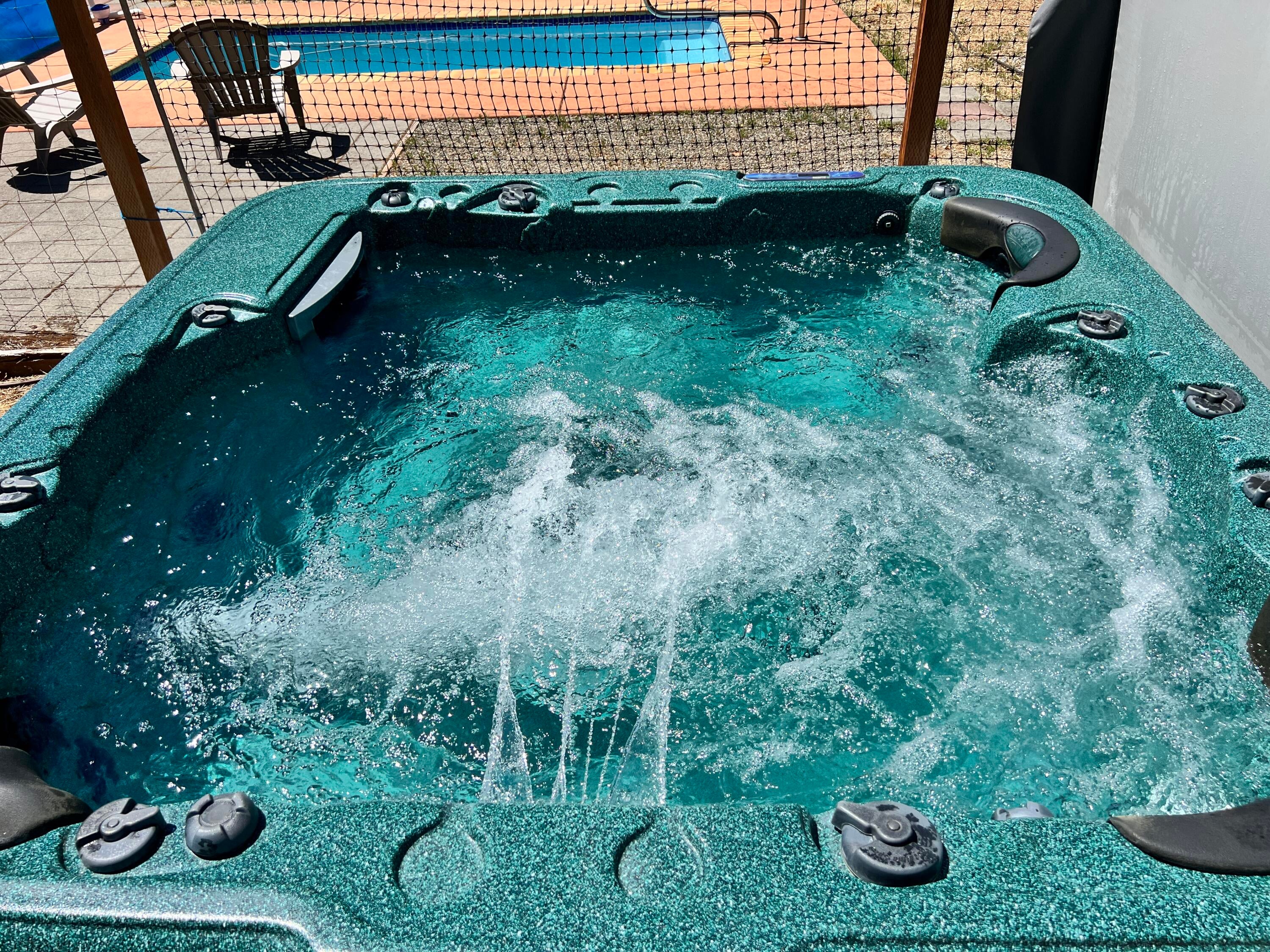 7888 Redthorne Road Rogue River, OR 97537 - Photo 45 of 48 Hot Tub 2