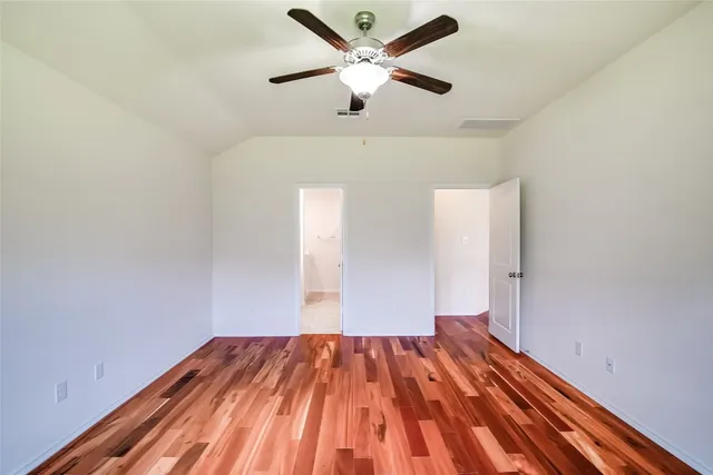 $1,895 | 908 Wolcott Drive, Leander, TX 78641