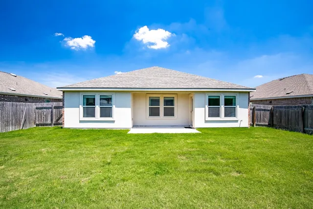 $1,895 | 908 Wolcott Drive, Leander, TX 78641