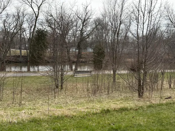 $410,000 | 189 Mill Pond Drive, Unit 7, Middleville, MI 49333