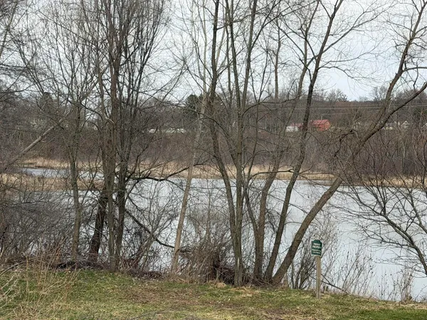 $410,000 | 189 Mill Pond Drive, Unit 7, Middleville, MI 49333