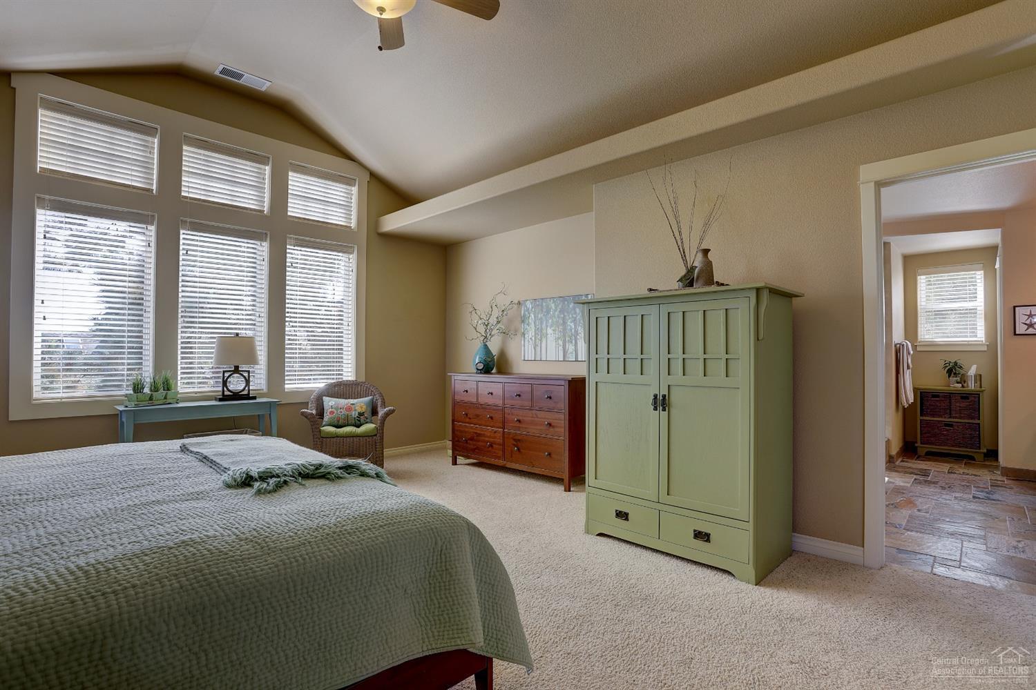 601 Northwest Powell Butte Loop Bend, OR 97703 - Photo 13 of 21 Additional Photo