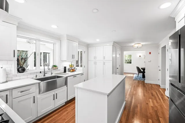 $1,200,000 | 88 Haverhill Road, Topsfield, MA 01983