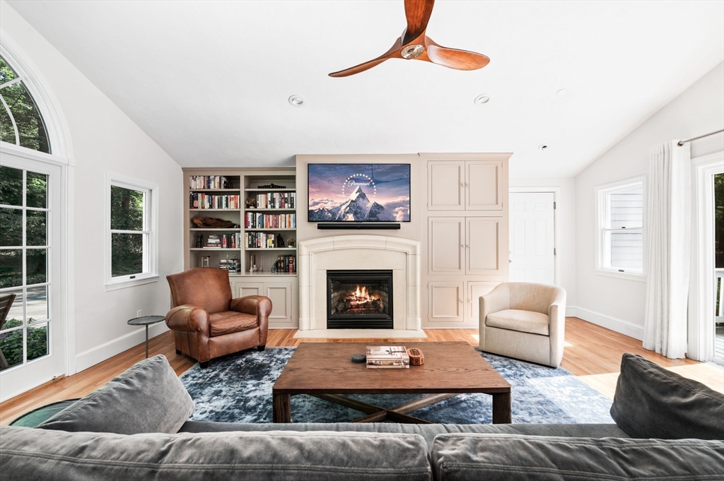 88 Haverhill Road Topsfield, MA 01983 - Photo 10 of 40