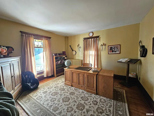 $109,900 | 115 East Court Street, Cambridge, IL 61238