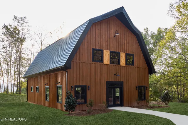 $1,300,000 | Lot #16 Moody Moon Ridge Way, Newport, TN 37821