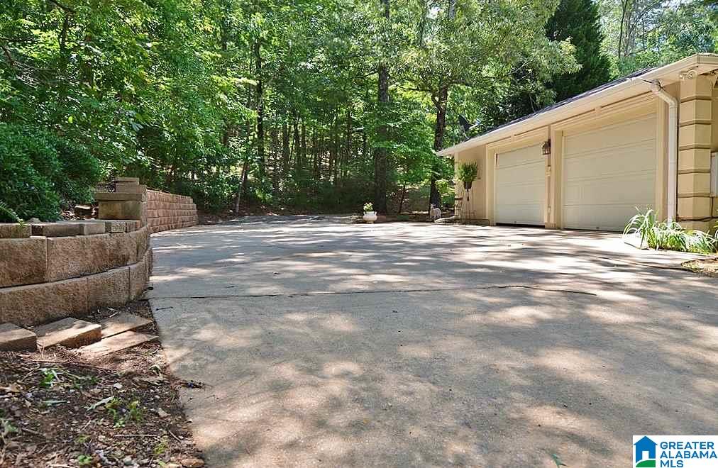 1820 Rex Lake Road Leeds, AL 35094 - Photo 8 of 49