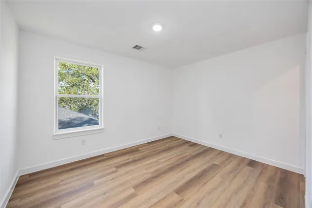 $1,690 | 5809 Senior, Unit B, Houston, TX 77016